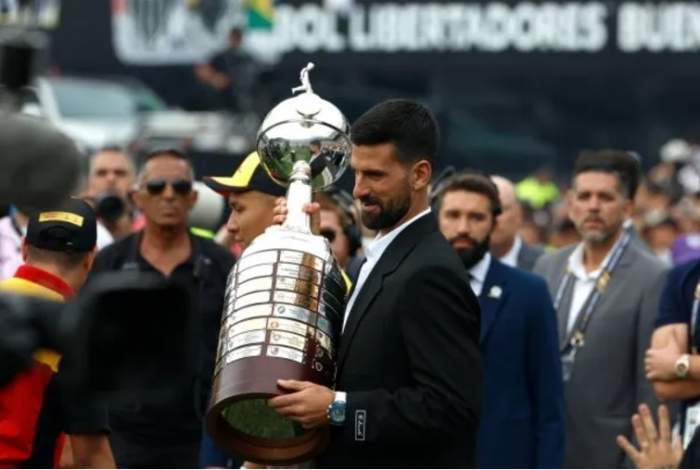 JAVIER MILEI RECIBIÓ A NOVAK DJOKOVIC EN LA QUINTA DE OLIVOS